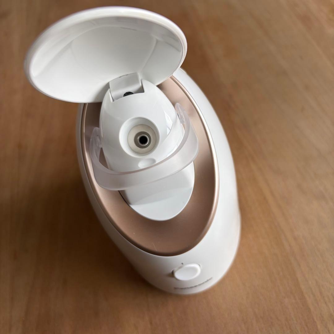 パナソニック　イギリス海外用　フェイシャルスチーマー