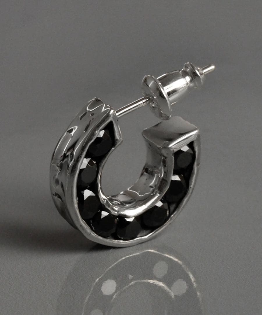 e.m. ブラックジルコニアピアス片耳(カスタム)