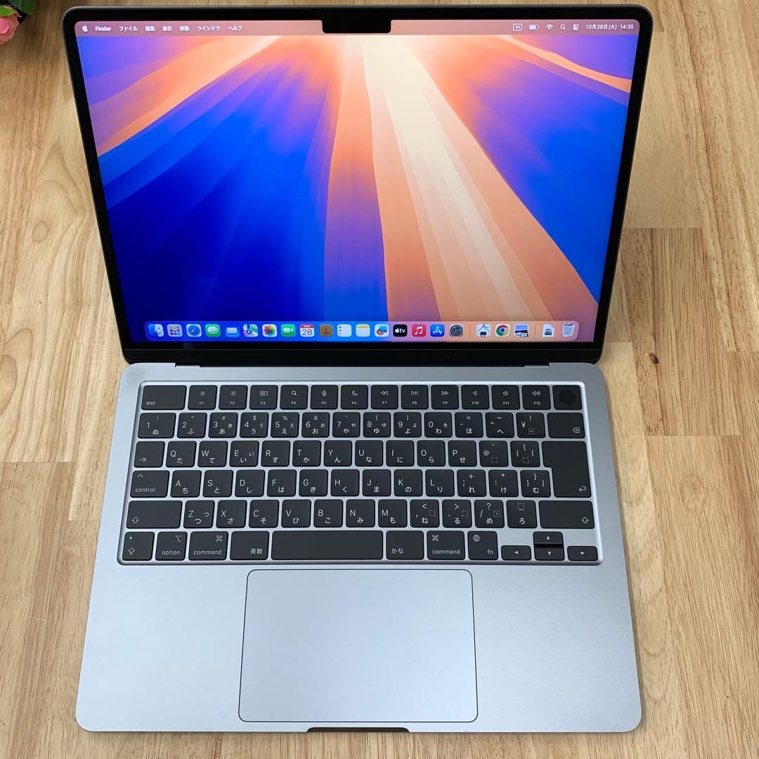 新品同様 MacBook Air 13.6インチ M3 スペースグレー 2024