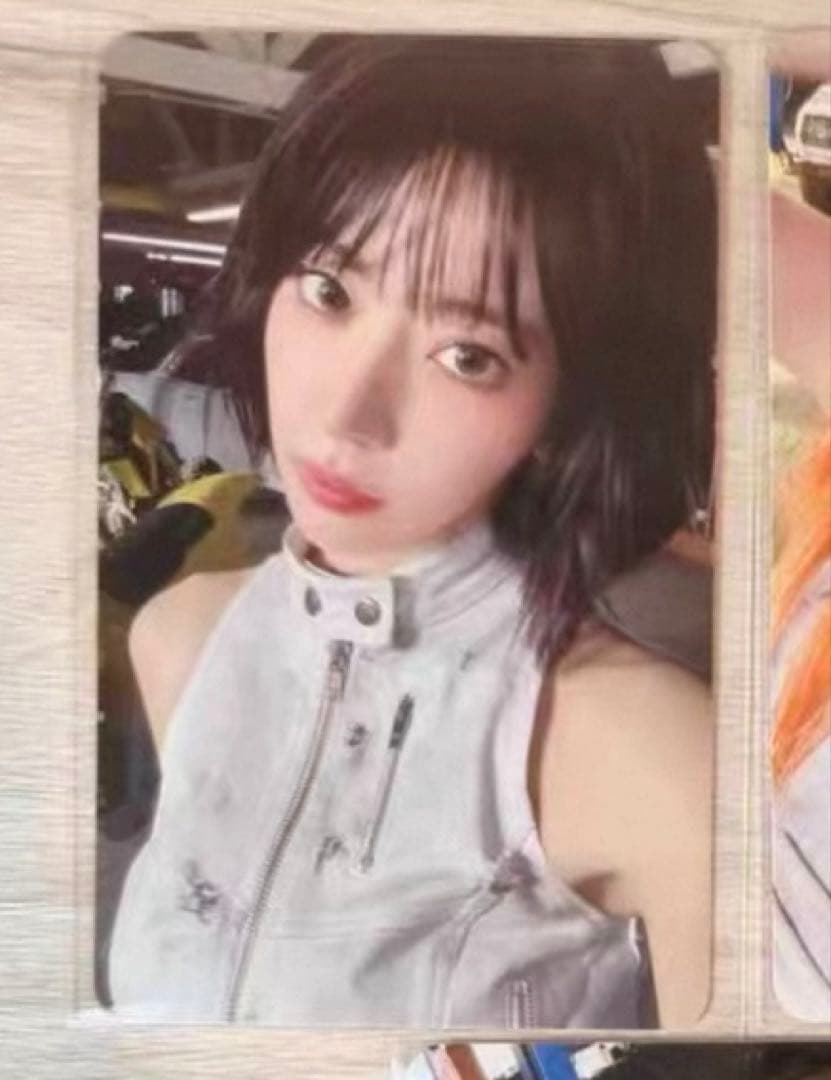 ルセラフィム サクラ SPAGHETT withmuu ラキドロ限定 トレカ B