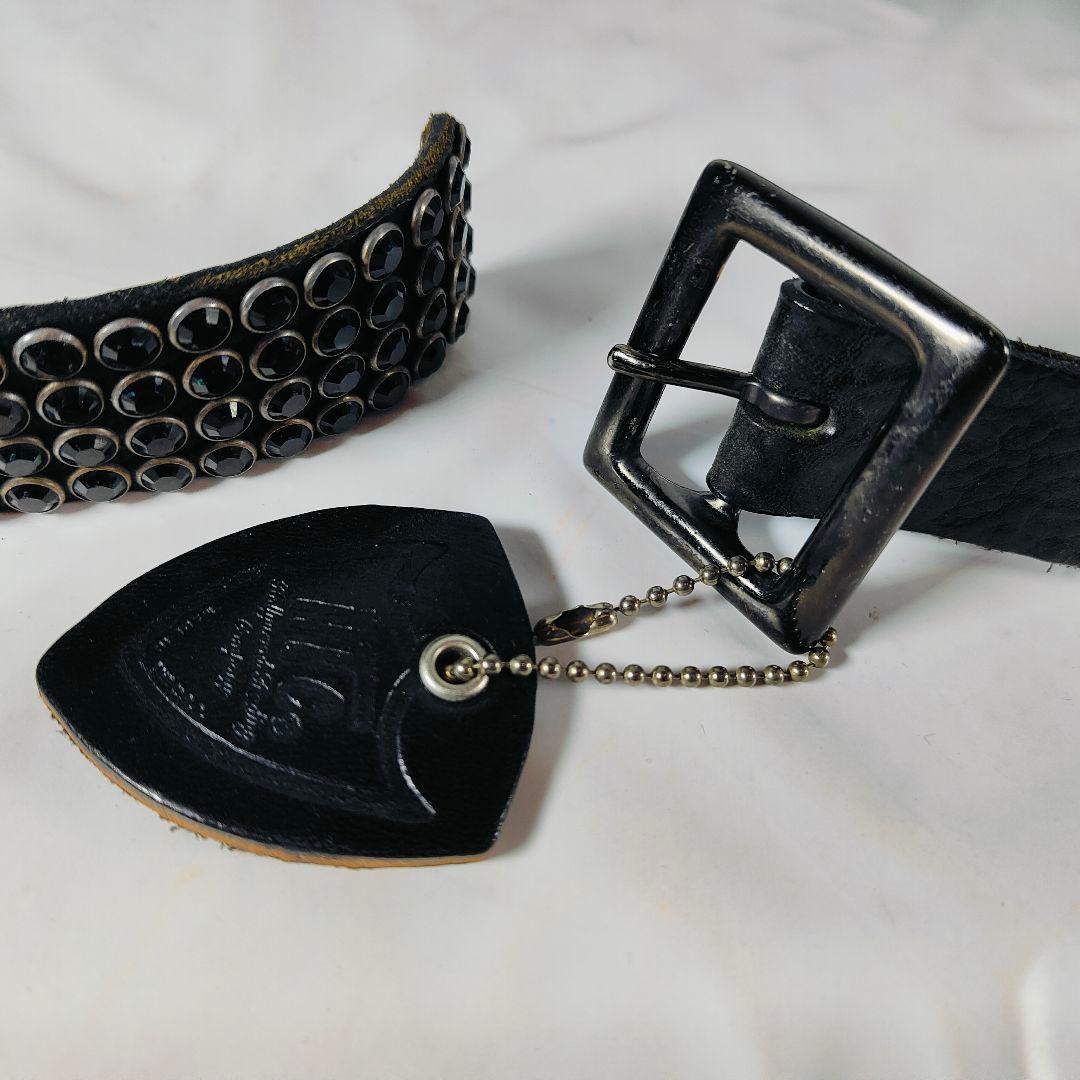 楽一番公式アカウント03　　　　　　　【美品】HTC 黒タグ付 正規品