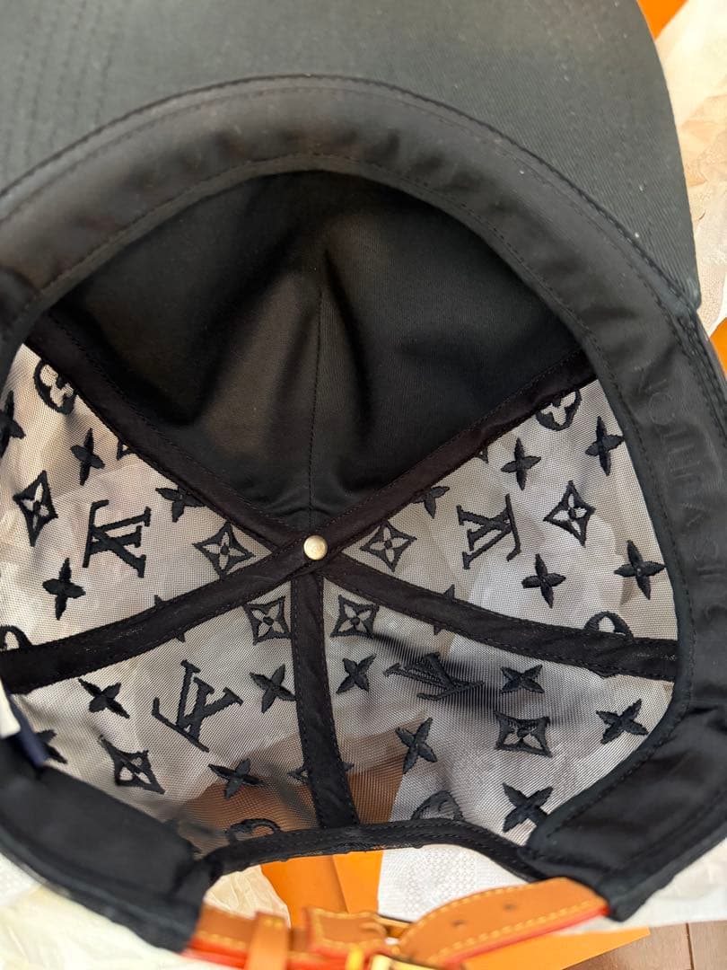 ルイヴィトンTourist vs Purist メッシュキャップ60美品