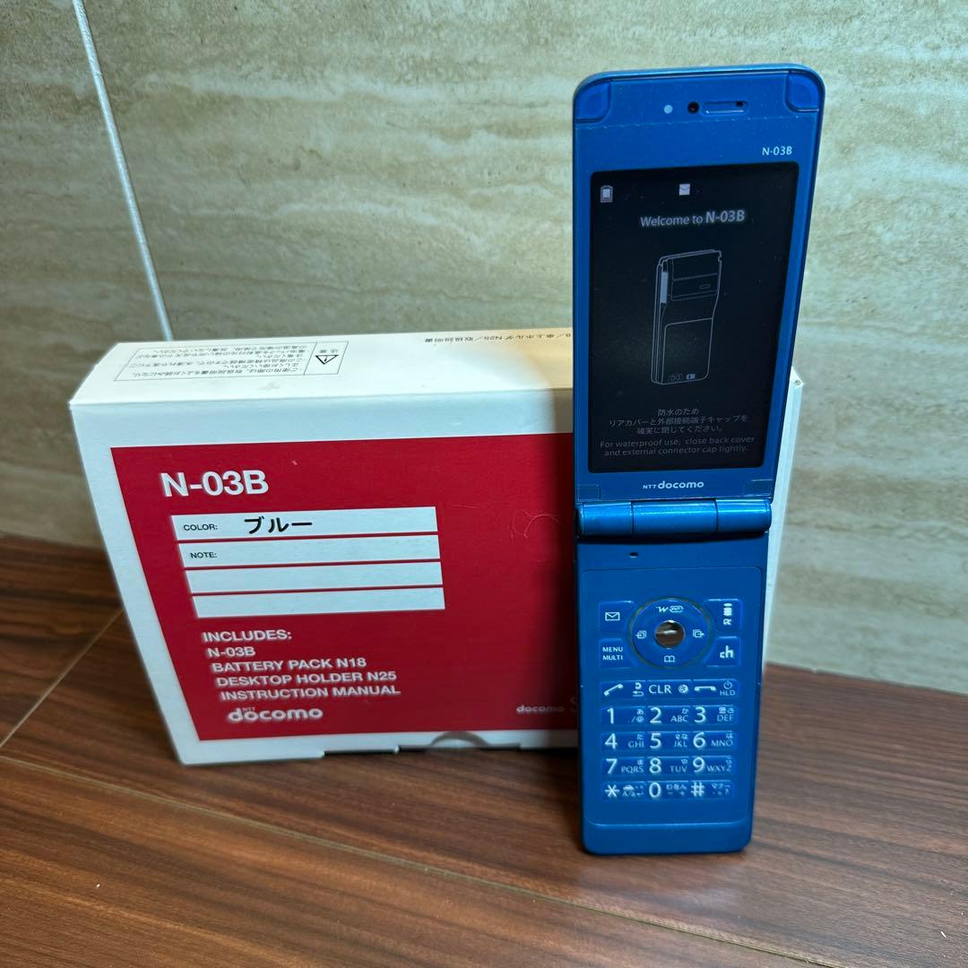 docomo N-03B ガラケー 5549