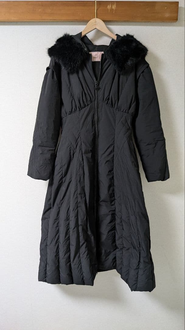 りな様 希少完売品 Lacemade ペーパーフェザーダウンコートブラック