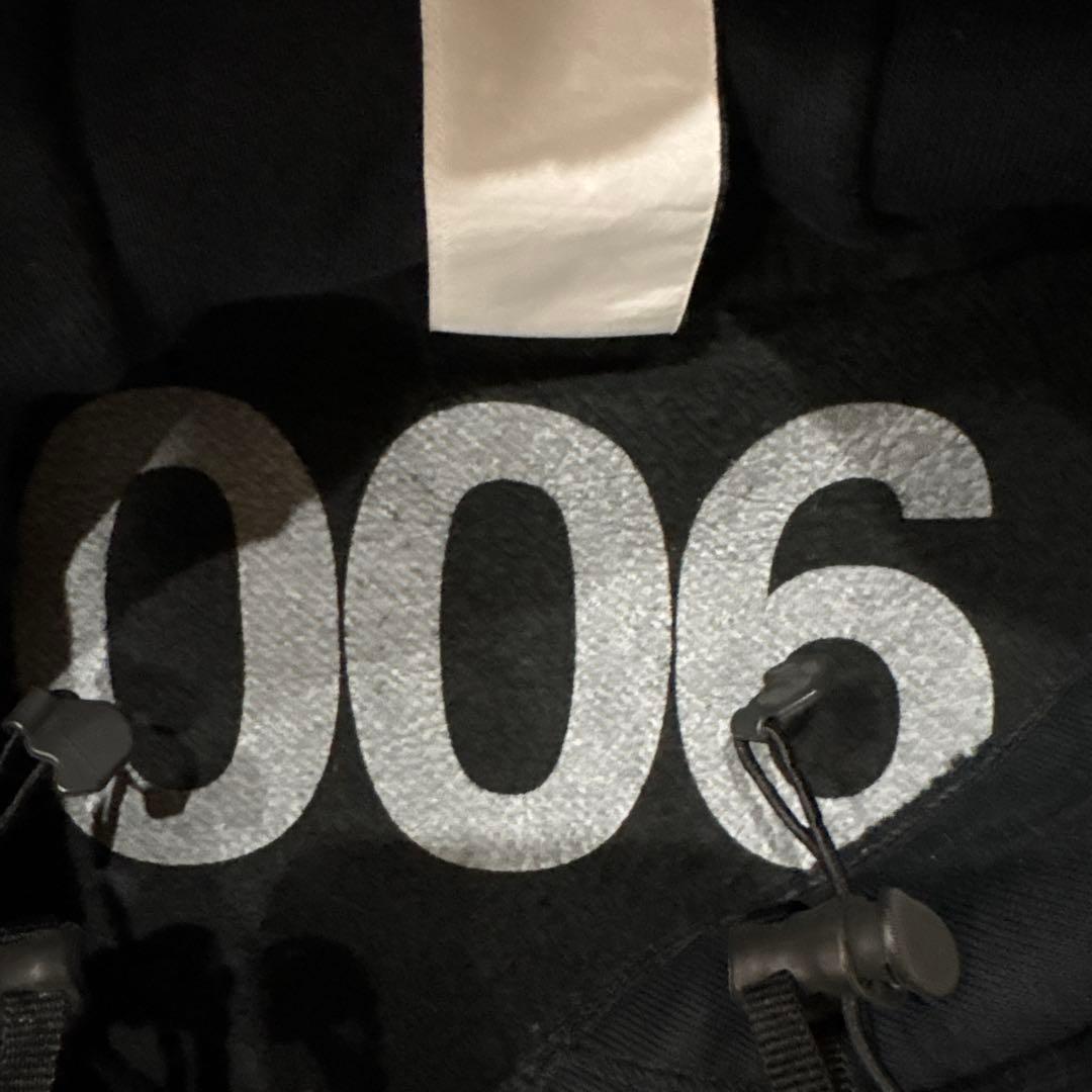 Nike OFF-WHITE ナイキ オフホワイト　パーカー　Mサイズ