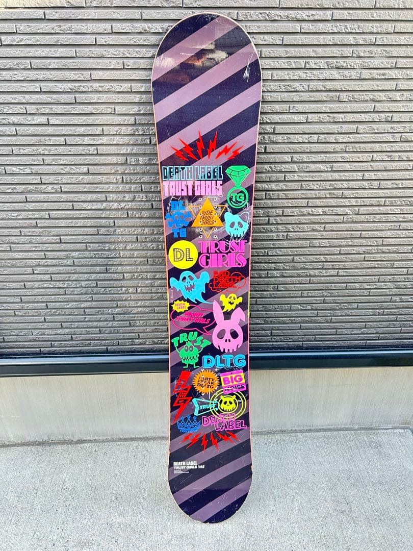 スノーボード　145cm デスレーベル　TRUST オールラウンド