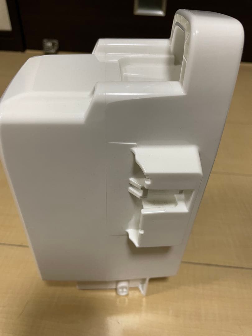 NKY581B02 16Ah 電動自転車用バッテリー　充電器