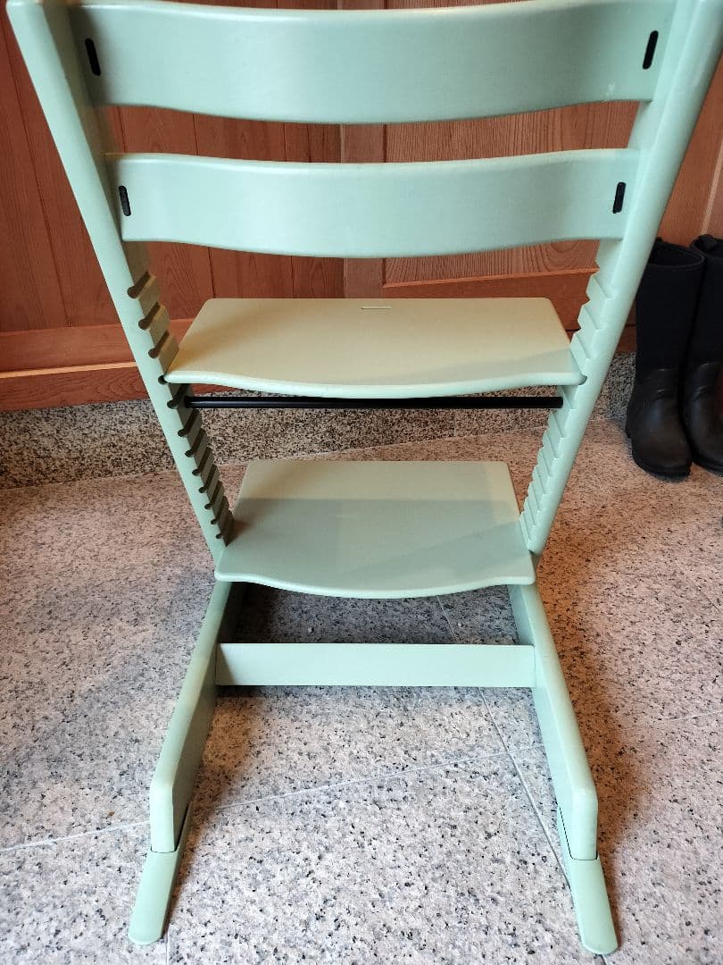 STOKKEストッケトリップトラップ　ハーネスおまけ付　薄い緑