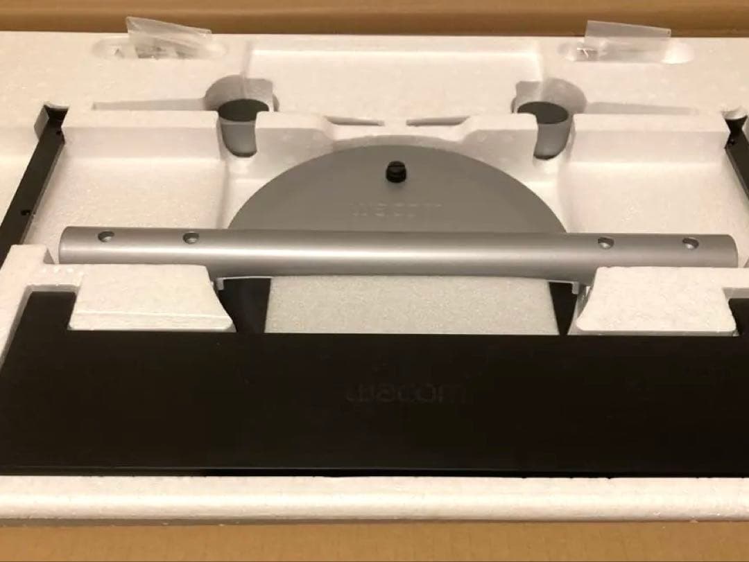 Wacom Ergo Stand (cintiq pro 24用)