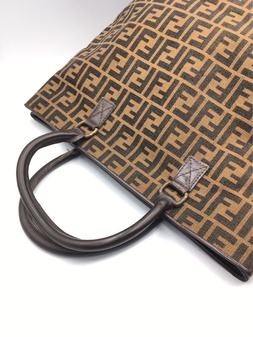 フェンディ　ヴィンテージ　ズッカ柄　ハンドバッグ