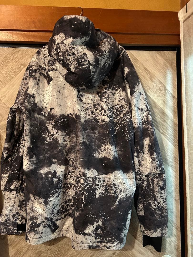 スノーボードウェア　QUICKSILBER スノボ　ジャケット