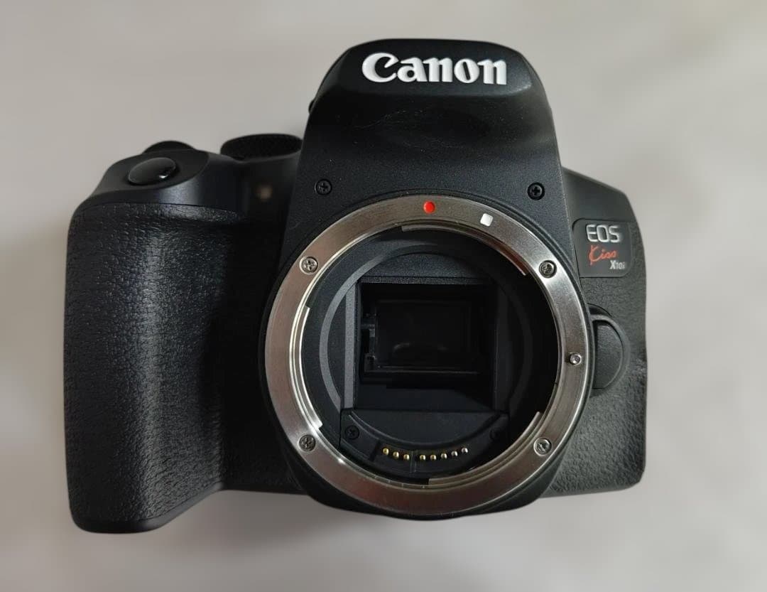 Canon EOS Kiss X10i 標準＆望遠ダブルレンズセット