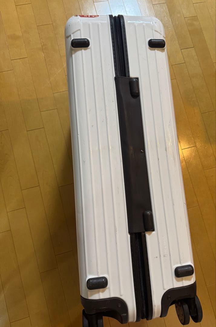 リモワ　スーツケース　サルサデラックス