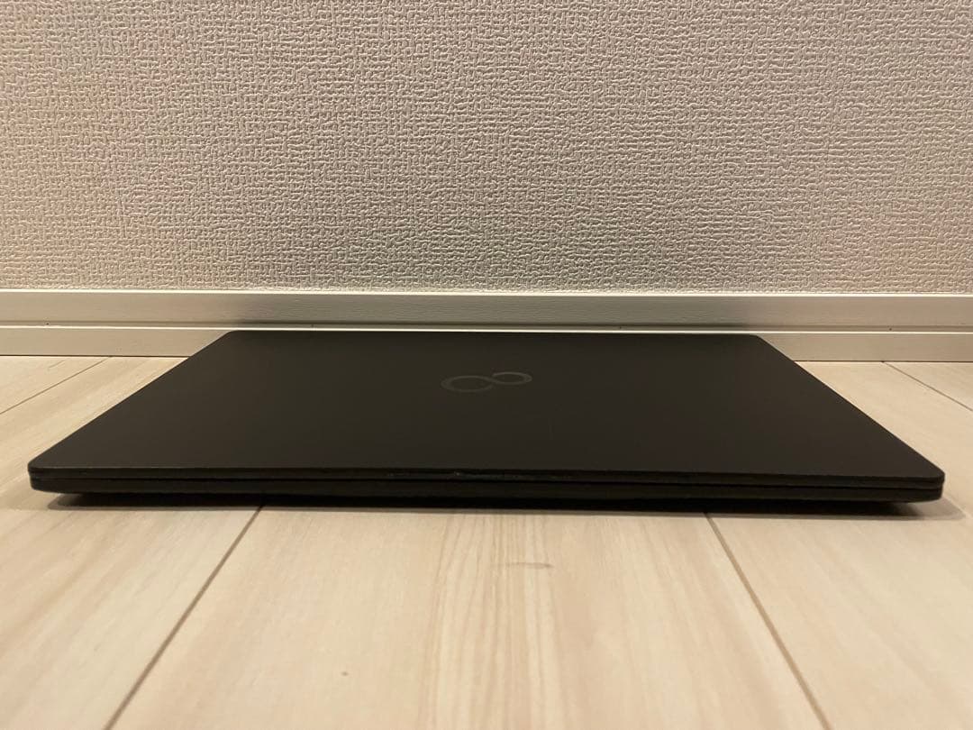 富士通 U9311/F i7 11世代 256GB Office