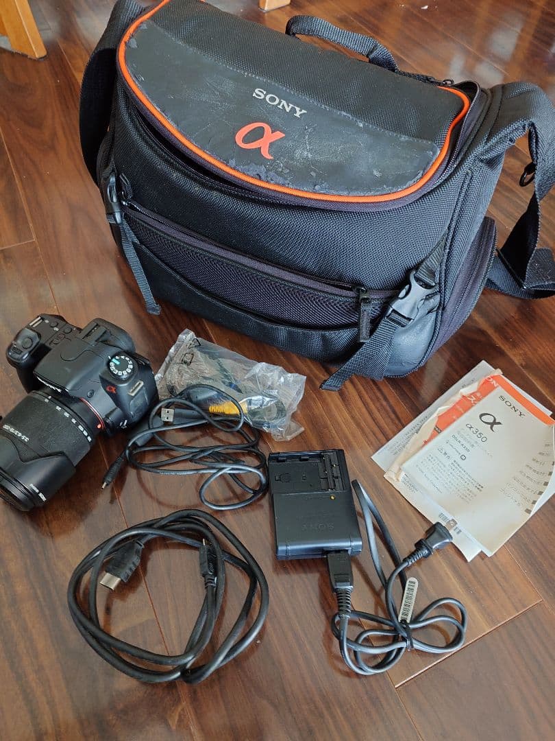 SONY α350 デジタル一眼レフカメラ　メモリーカード付き