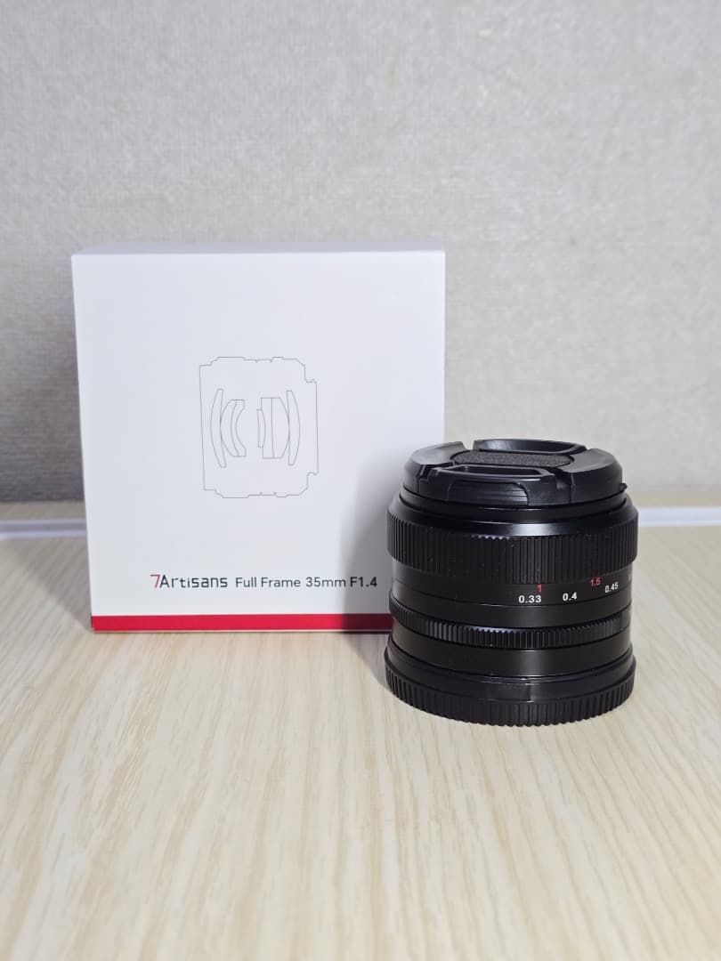 7Artisans 35mm F1.4 単焦点レンズ