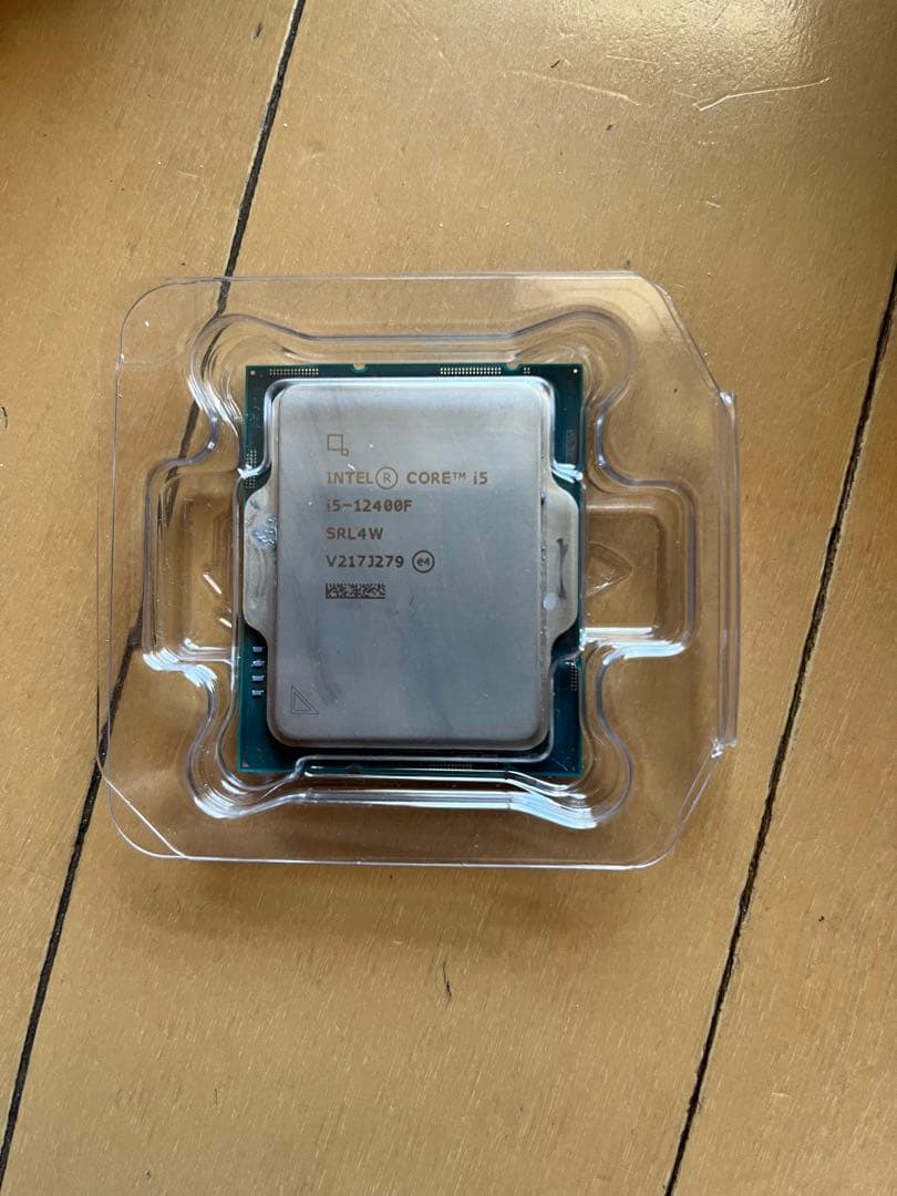 Intel Core i5 12400f + CPUクーラー