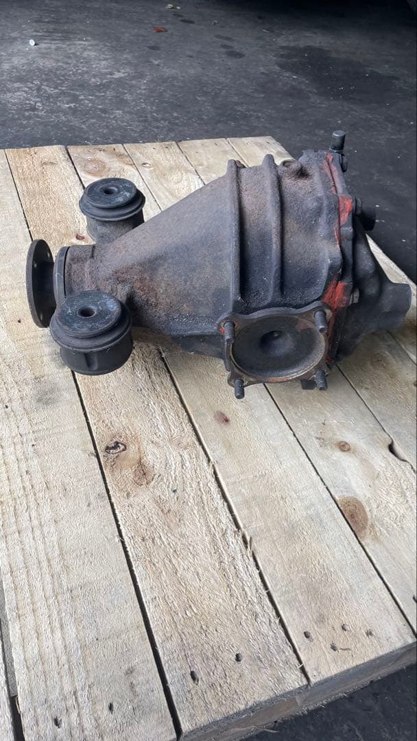 アルテッツァ GXE10 トルセン リア デフ ファイナル4.1 純正品