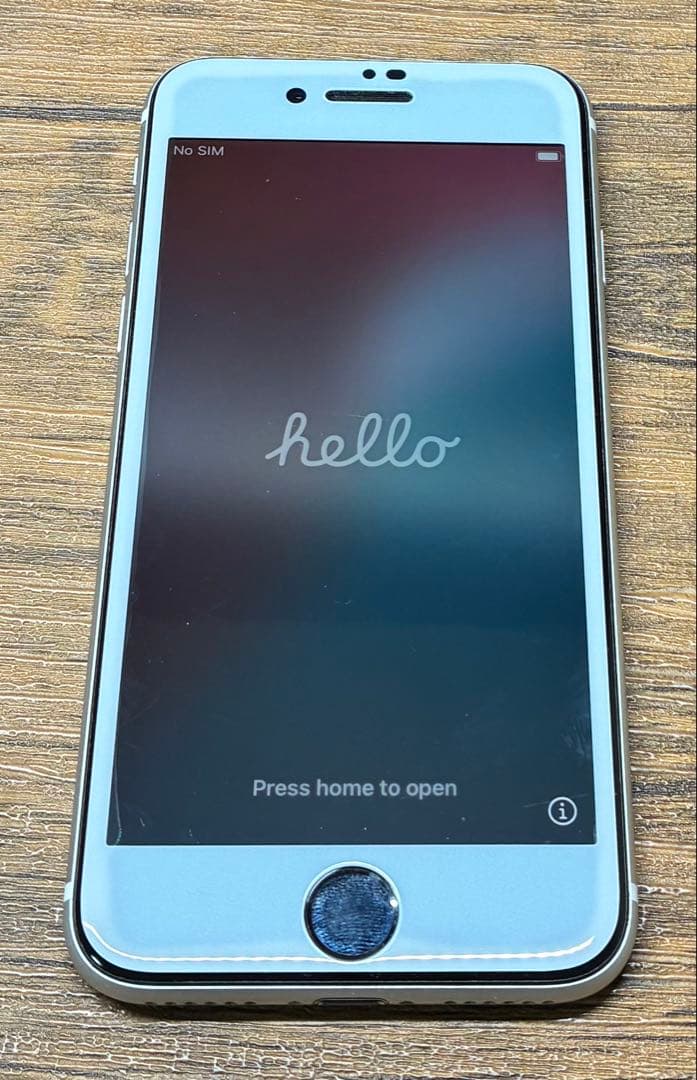 Apple iPhone SE2 64GBホワイト 本体