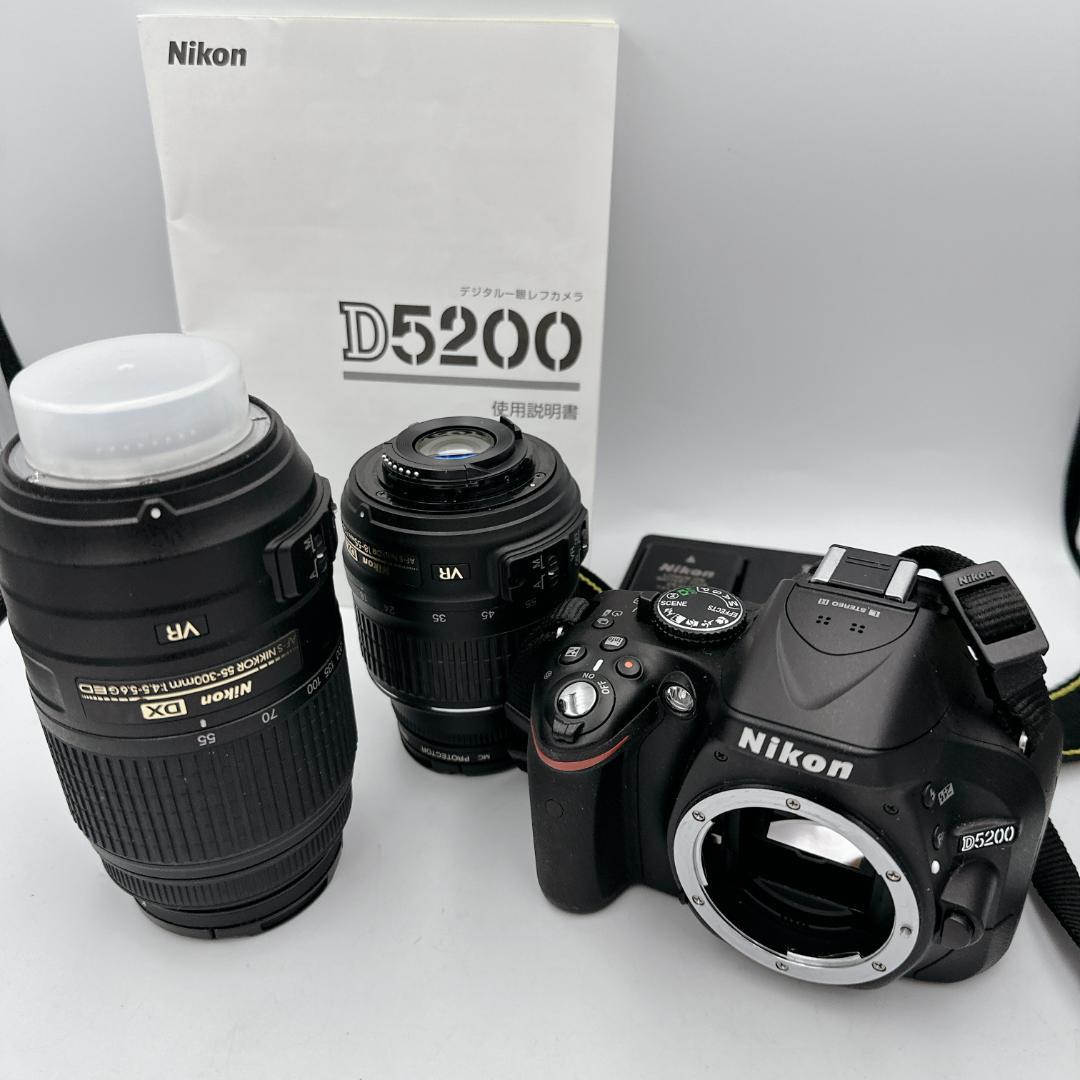 専用【極美品】Nikon D5200 ダブルズームキット デジタル一眼レフカメラ