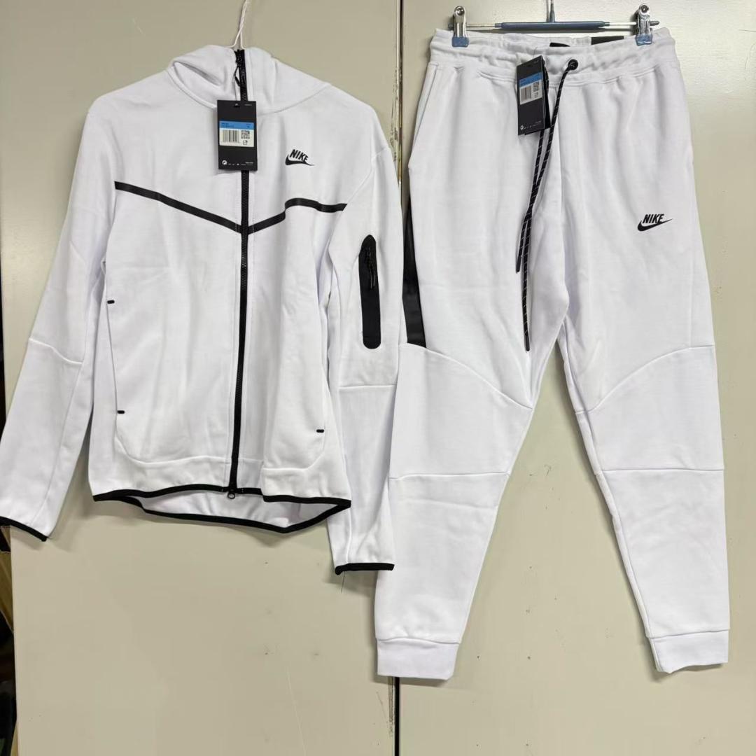 Nike Dri-FIT ホワイトジャージ上下セット Mサイズ