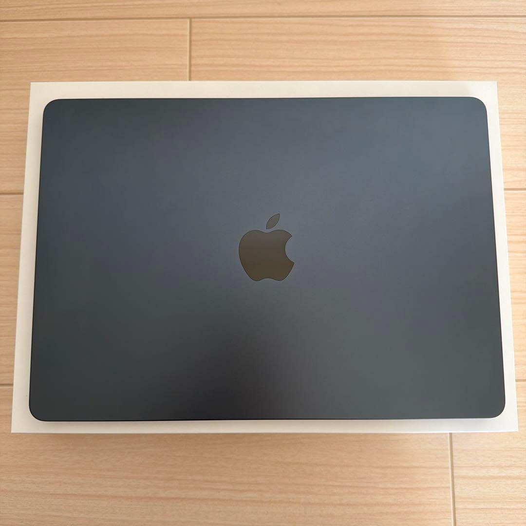 【美品】MacBook Air M3 13インチ ミッドナイト 16/256GB