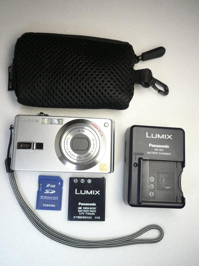 LUMIX★DMC-FX7⭐️極美品⭕️安心の実働品★シルバー