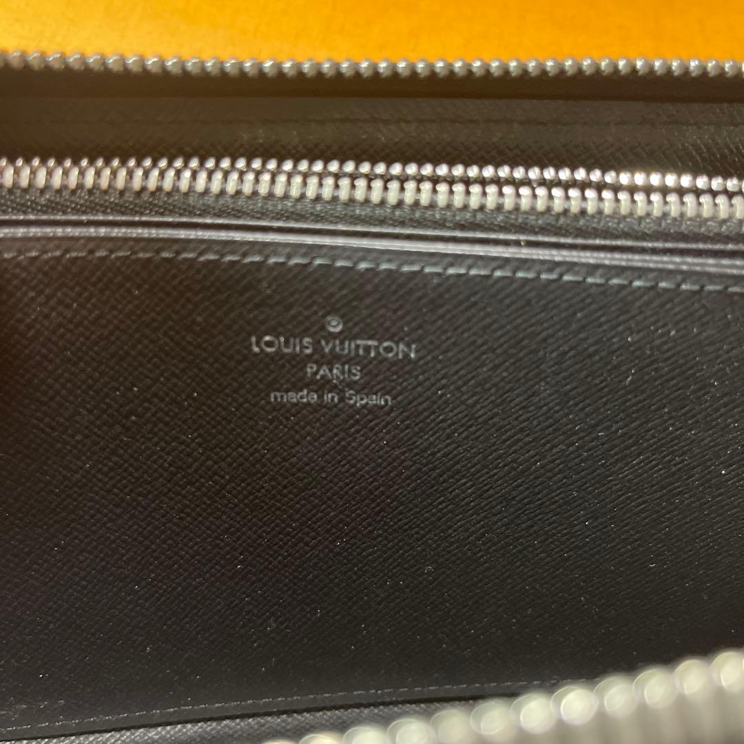 LOUIS VOUITTON長財布　エピ　箱付き　美品