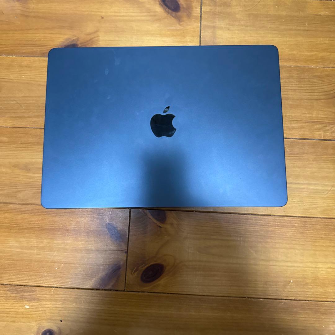 MacBook Air 15インチ M2 8GB 512