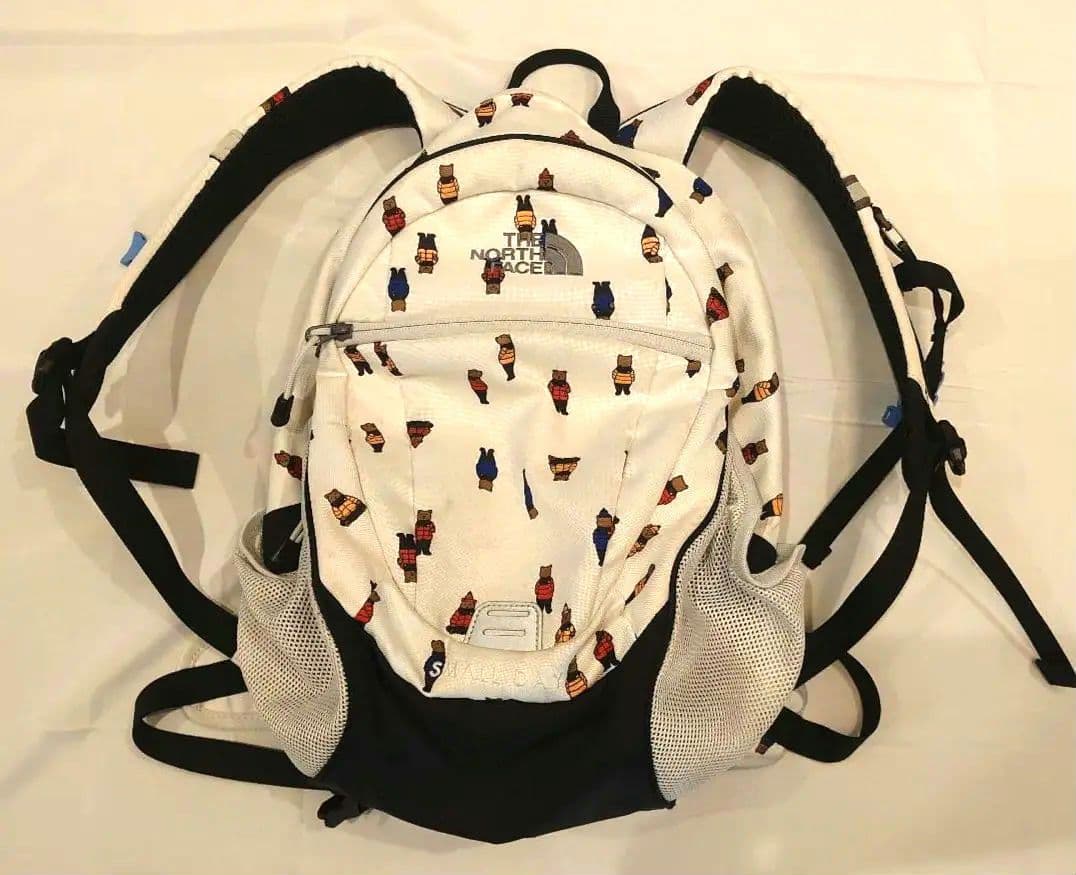 ザノースフェイス　スモールデイ　白　ベア