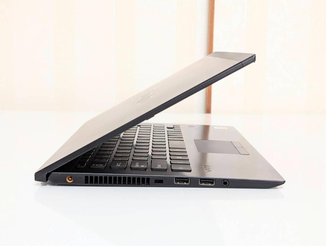 VAIO・10世代・モバイル・SSD512GB・Office2024・Win11