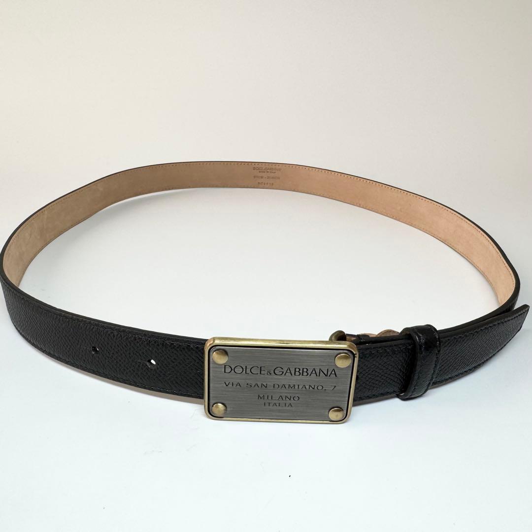 【極美品】ドルチェ&ガッバーナ ベルト ゴールドプレート メンズコレクション 黒