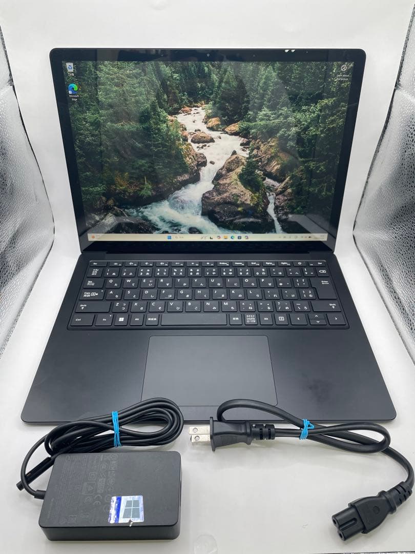 Surface Laptop 4 i7 (16GB / 256GB)中古品