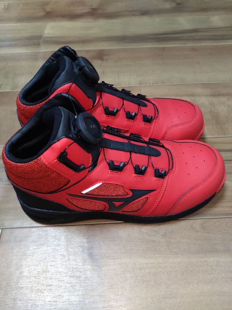 ミズノ　安全靴　２７センチ　新品　未使用