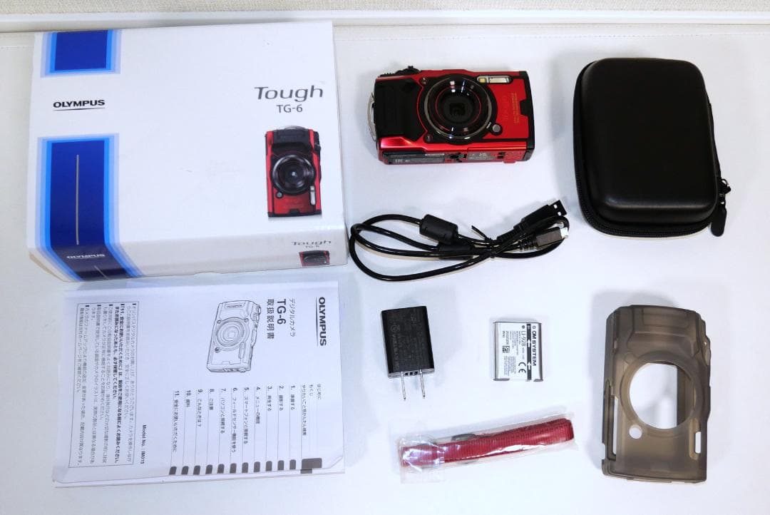 美品 潜水 OLYMPUS TG-6 Tough 耐水シリコンカバー 専用ポーチ