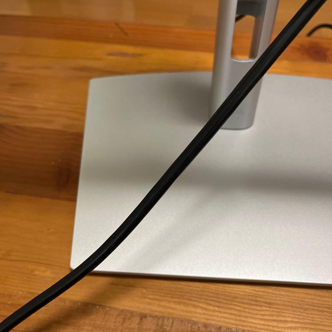 ハイエンド シリーズ 32 4K USB-C ハブ モニター - U3223QE