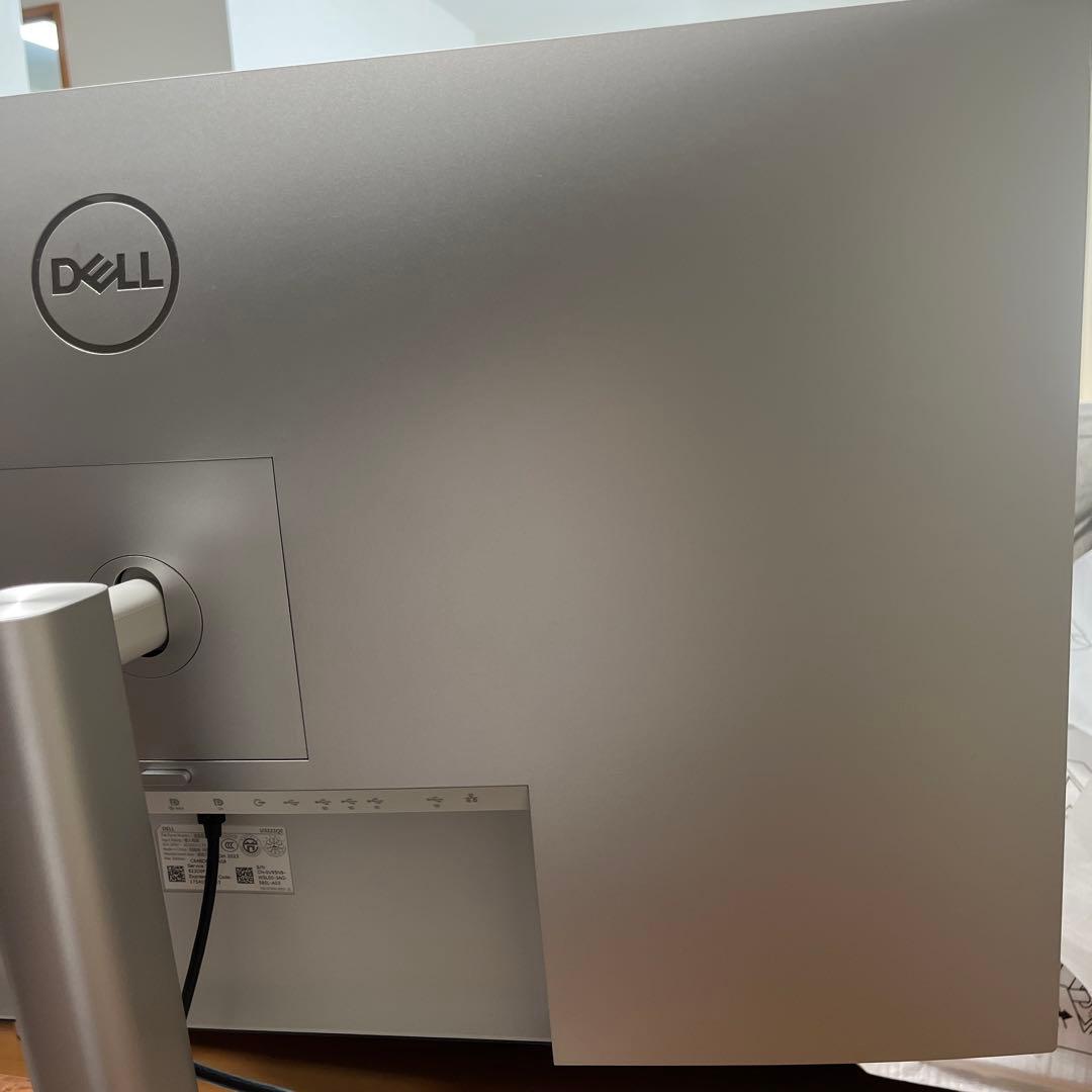 ハイエンド シリーズ 32 4K USB-C ハブ モニター - U3223QE