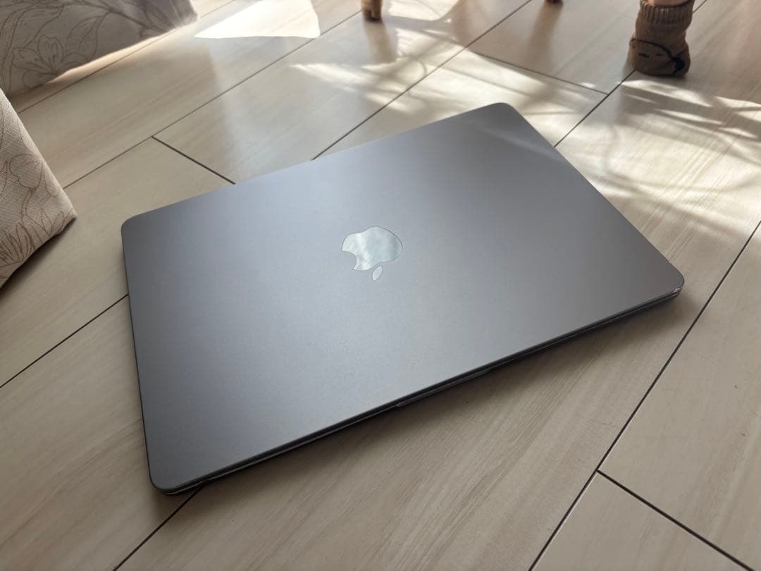 MacBook Air M2（2022） シルバー　256GB