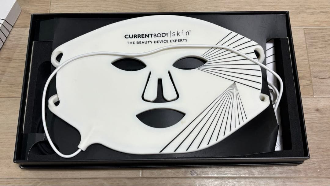 CURRENTBODY skin LED ライトセラピーマスク
