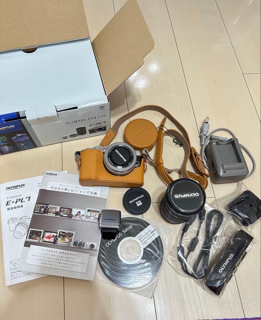 OLYMPUS PEN Lite E-PL7 シルバー EZレンズキット