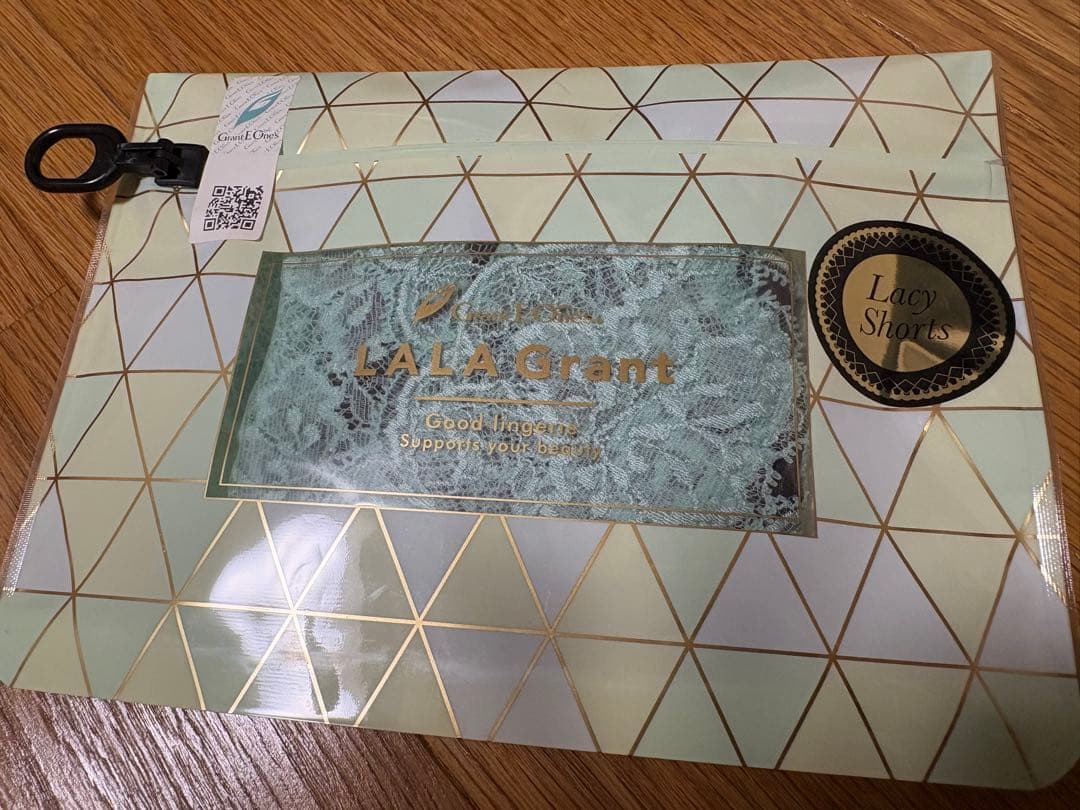 【限定色】グラントイーワンズ 新品未使用　LaLaレーシーショーツ　エメラルドM