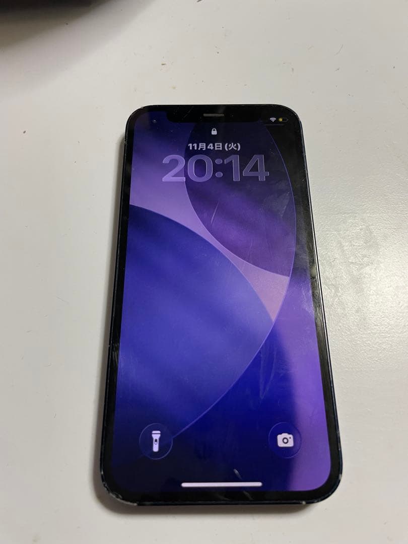 iPhone 12 mini (背面ひび割れ)