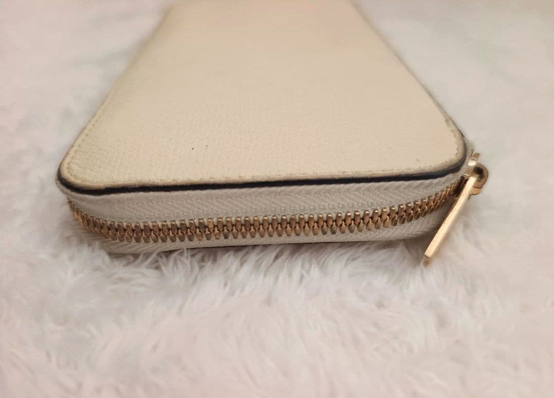 Valextra ヴァレクストラ ラウンドジップ 長財布アイボリー ベージュ 白