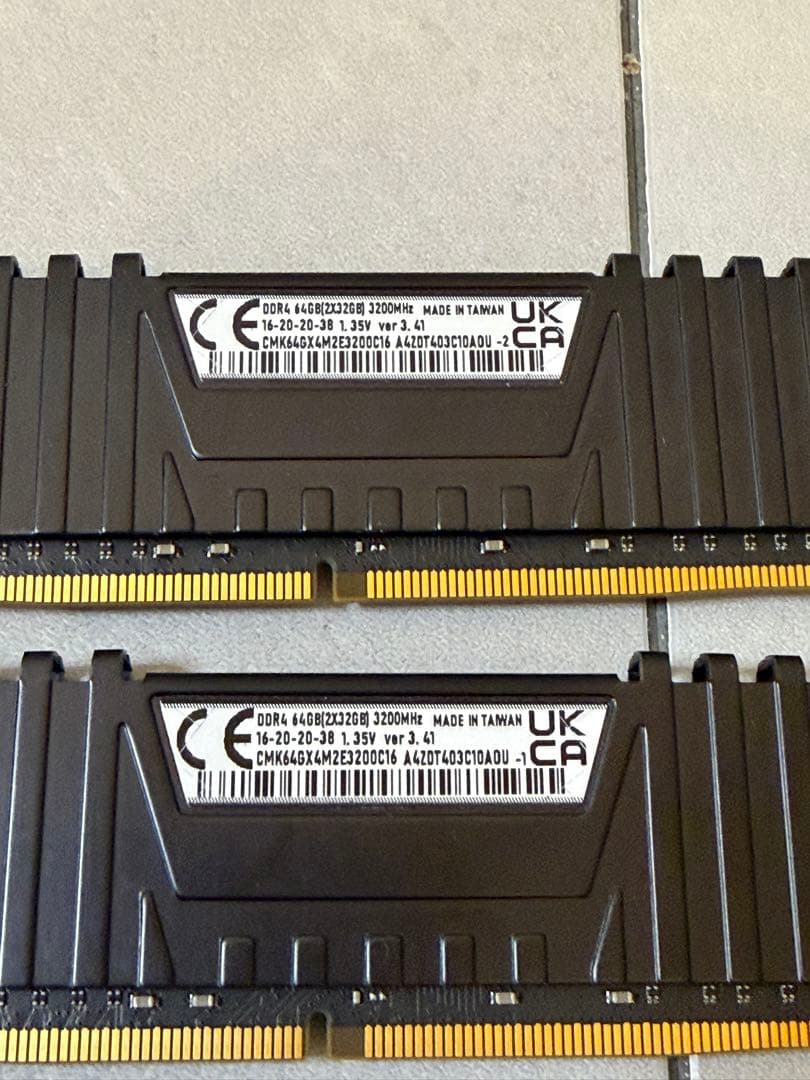 CORSAIR Vengeance LPX DDR4 32GB×2 64GB