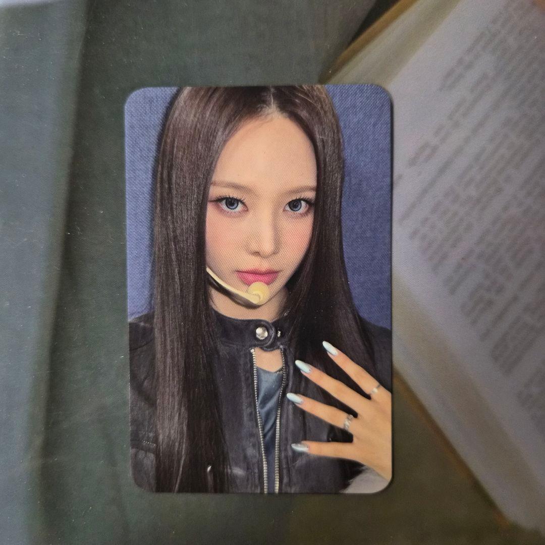 izna ジミン サノク トレカ