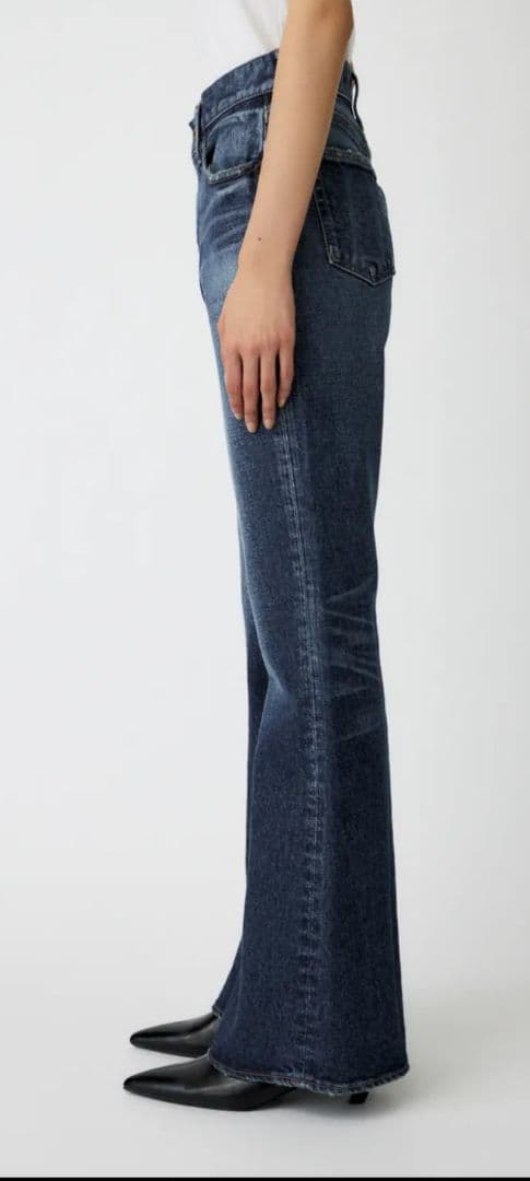 期間限定値下げ済み！MOUSSY　MVS D/BLU FLARE　24インチ