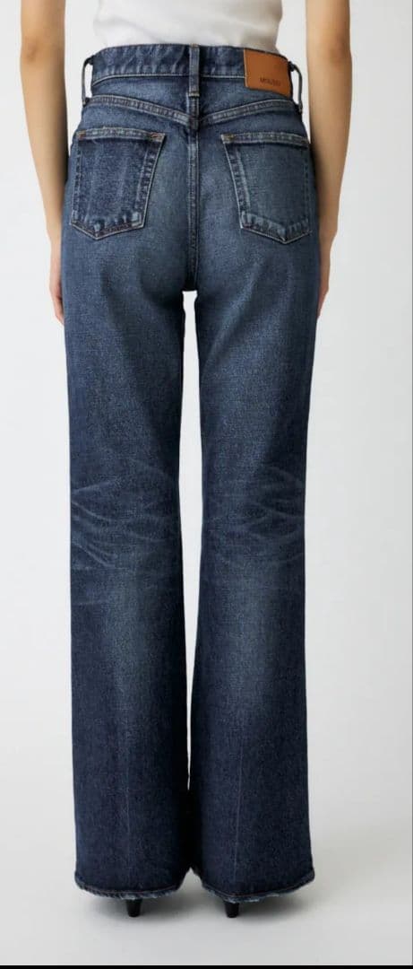 期間限定値下げ済み！MOUSSY　MVS D/BLU FLARE　24インチ