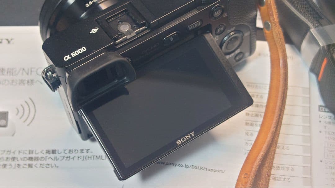 Sony α6000 ダブルズームレンズキット 純正マイク、128GBメモリ