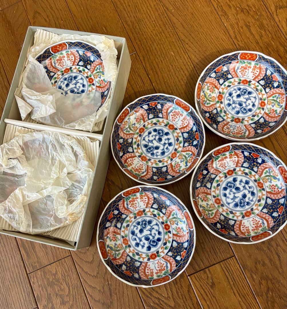 有田焼　第一陶器　染錦花鳥　銘々皿　8枚セット　金彩　古伊万里　輪花皿　和食器