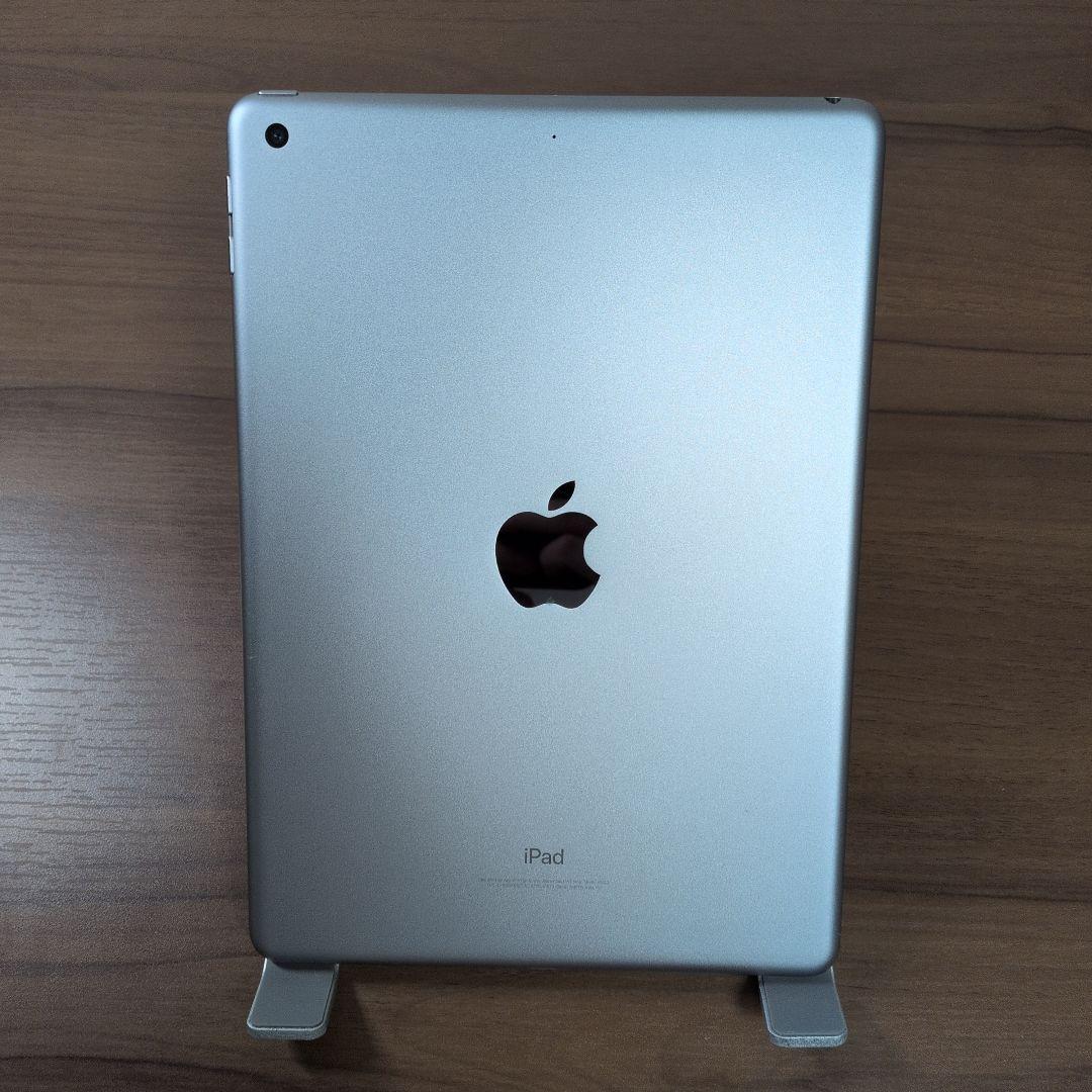 【即日発送】Apple iPad (第5世代) シルバー 本体
